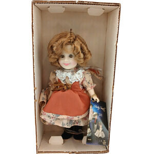 Vintage Shirley Temple Doll Ideal 1983 8" Susanna of the Mounties ~ Vinyl w/ Box